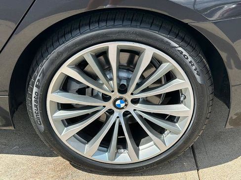 Used 2023 BMW 530i xDrive w/ Premium Package AWD/4WD image 34
