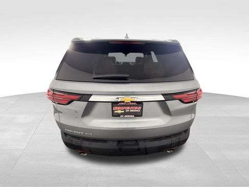 Used 2023 Chevrolet Traverse LS AWD/4WD image 7
