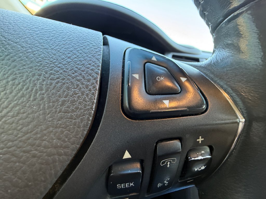 Used 2013 Lincoln MKS AWD image 14