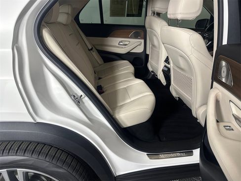 Certified 2022 Mercedes-Benz GLE 350 image 17