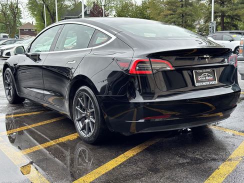 Used 2019 Tesla Model 3 Standard Range Plus RWD image 9