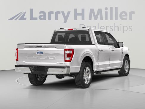 Used 2023 Ford F150 Lariat w/ Equipment Group 502A High AWD/4WD image 4
