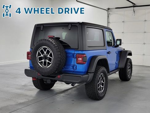 Used 2024 Jeep Wrangler Rubicon w/ Convenience Group image 9