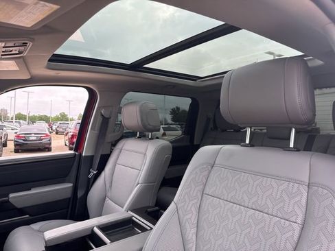 Used 2024 Toyota Tundra Limited AWD/4WD image 24