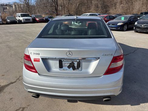 Used 2010 Mercedes-Benz C 300 4MATIC Sedan image 8