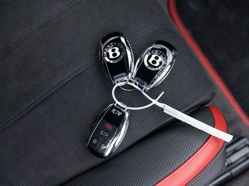 Used 2025 Bentley Continental GT Speed image 63