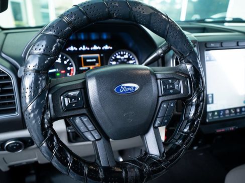 Used 2019 Ford F250 XLT AWD/4WD image 24