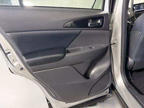 Used 2025 Mitsubishi Eclipse Cross SE image 26