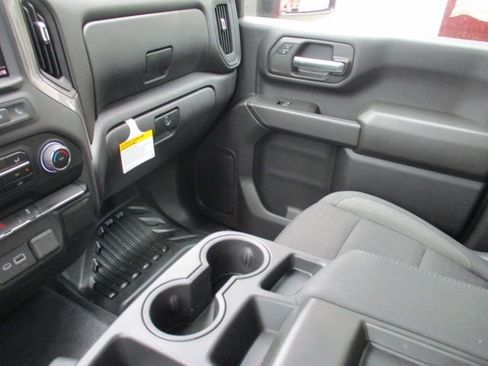 Used 2026 Chevrolet Silverado 3500 W/T AWD/4WD image 21