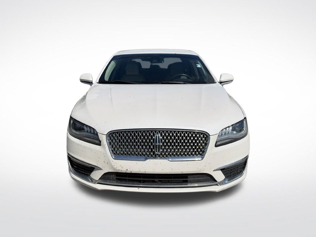 Used 2020 Lincoln MKZ w/ Convenience Package FWD image 3