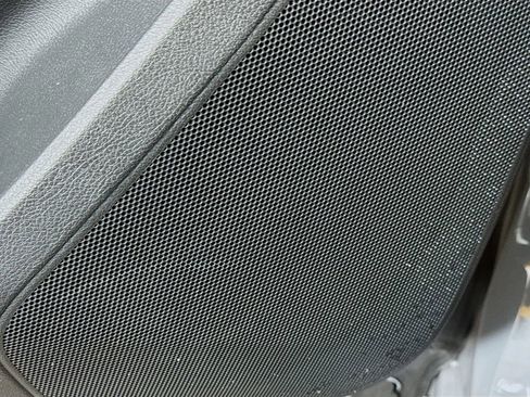 Certified 2025 INFINITI QX60 Luxe w/ Black Edition image 24