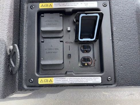 Used 2025 Ford F150 Platinum w/ Equipment Group 702A High AWD/4WD image 14