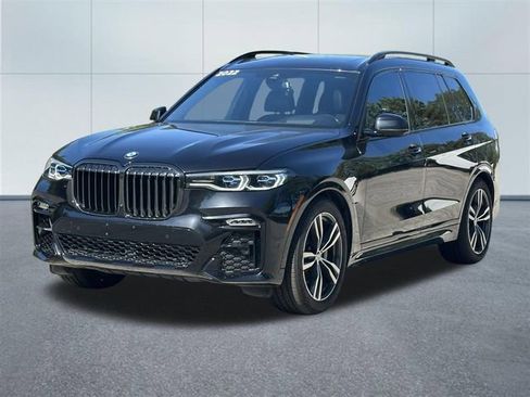 Used 2022 BMW X7 M50i w/ Executive Package AWD/4WD image 10