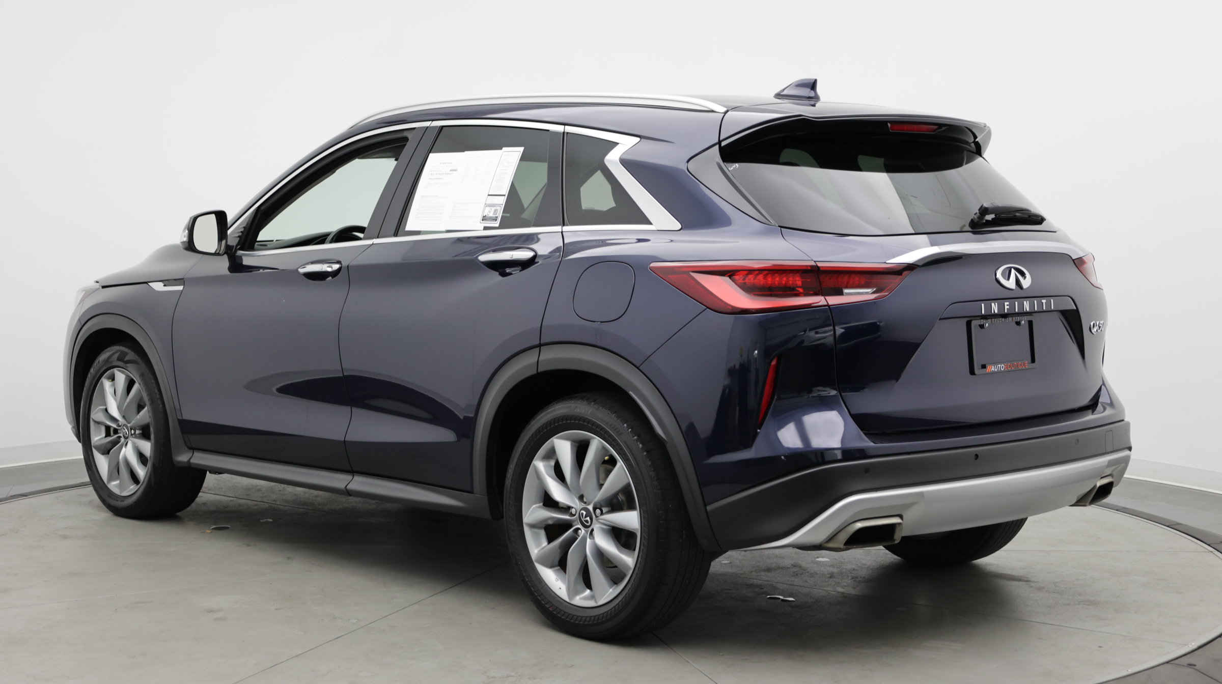 Used 2022 INFINITI QX50 Luxe FWD image 8