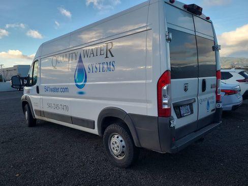 Used 2015 RAM ProMaster 2500 w/ Mopar Trailer Tow Group image 3