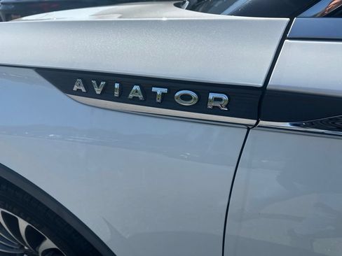 Used 2020 Lincoln Aviator Reserve w/ Equipment Group 201A AWD/4WD image 10