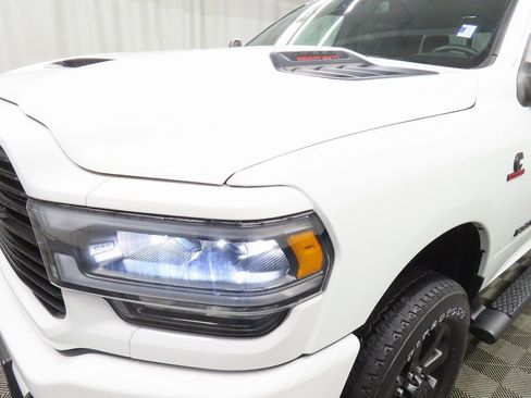 Used 2024 RAM 2500 Laramie w/ Night Edition image 37