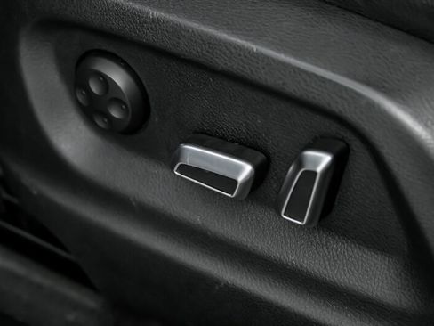 Used 2017 Audi Q5 2.0T Premium image 22