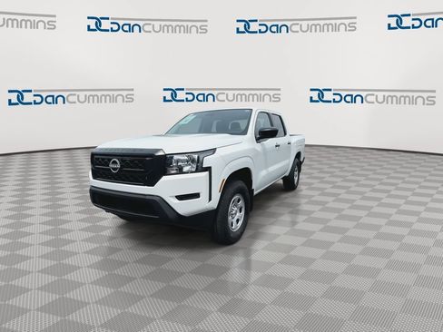 Used 2024 Nissan Frontier S AWD/4WD image 4