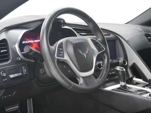 Used 2015 Chevrolet Corvette Stingray Convertible w/ 2LT Preferred Equipment Group RWD image 13