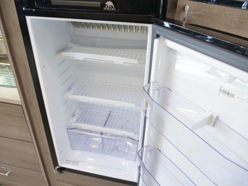 Used 2022 Mercedes-Benz Sprinter 3500 w/ Charging Package, Dashboard image 22