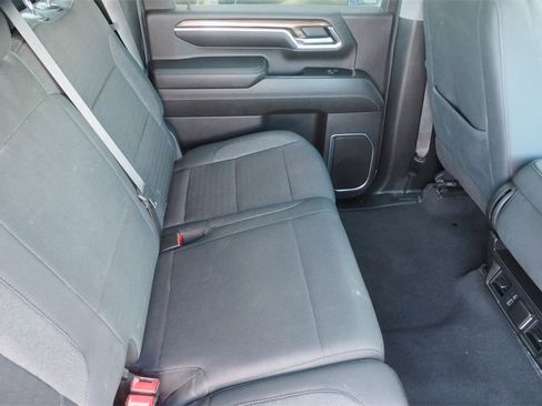 Used 2024 Chevrolet Silverado 2500 LT image 23