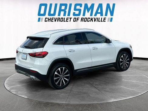 Used 2022 Mercedes-Benz GLA 250 4MATIC w/ Premium Package Lite image 6