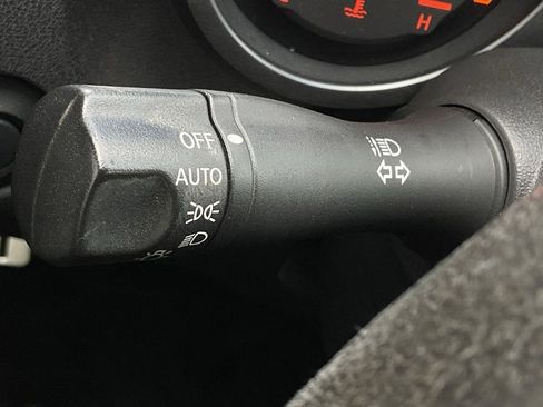 Used 2016 Nissan 370Z NISMO image 22