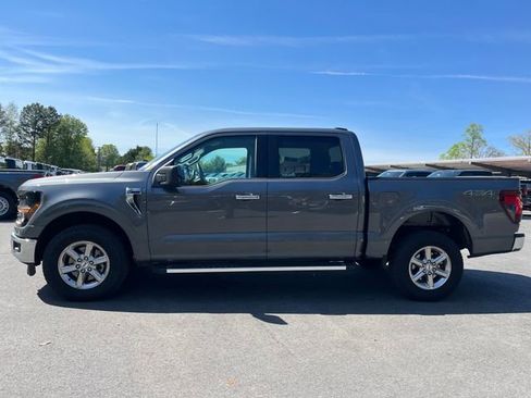 Used 2025 Ford F150 XLT w/ Equipment Group 301A Standard image 2