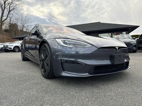 Used 2022 Tesla Model S Standard Range image 9
