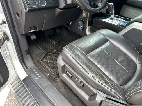 Used 2010 Ford F150 XLT RWD image 18