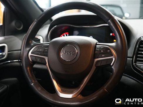 Used 2021 Jeep Grand Cherokee Limited AWD/4WD image 14