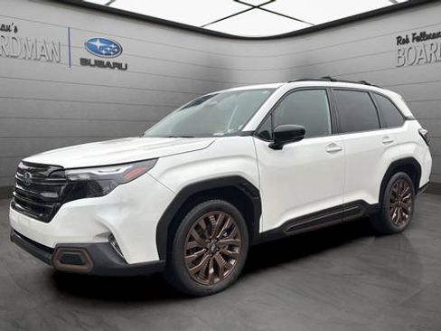 Used 2025 Subaru Forester Sport AWD/4WD image 10
