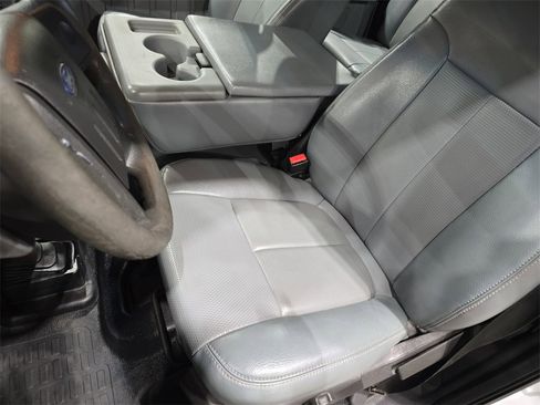 Used 2016 Ford F450 XL w/ XL Value Package image 15