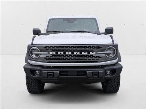 New 2025 Ford Bronco Badlands image 6