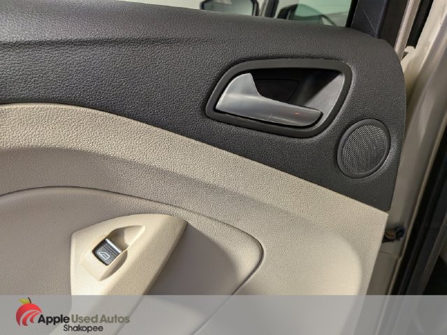 Used 2017 Ford Escape Titanium AWD/4WD image 33