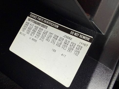 Used 2006 Chevrolet Corvette Convertible w/ Preferred Equipment Group image 27