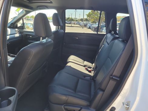 Used 2021 Honda Passport EX-L image 17