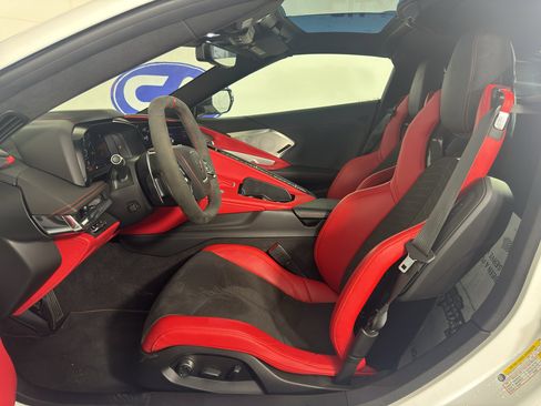 Used 2020 Chevrolet Corvette Stingray Premium Cpe w/ 3LT Preferred Equipment Group RWD image 16