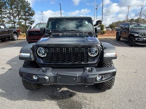 Used 2025 Jeep Wrangler Willys 4xe image 3