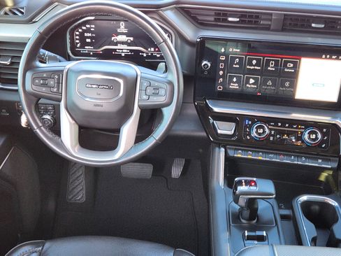 Certified 2023 GMC Sierra 1500 Denali w/ Denali Reserve Package image 29