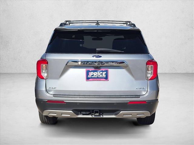 Used 2023 Ford Explorer XLT w/ Equipment Group 202A AWD/4WD image 6