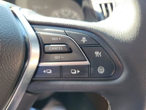 Used 2024 INFINITI Q50 Sensory image 36