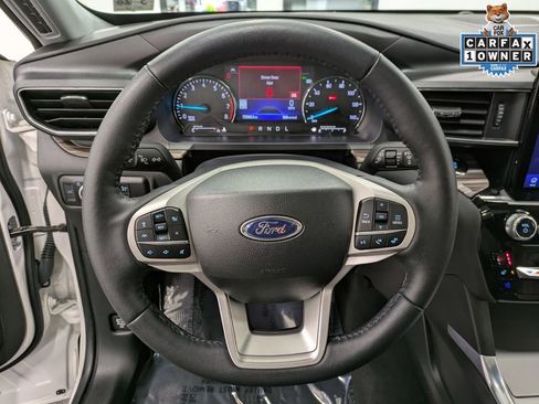 Used 2023 Ford Explorer Limited w/ Limited Technology Package AWD/4WD image 19