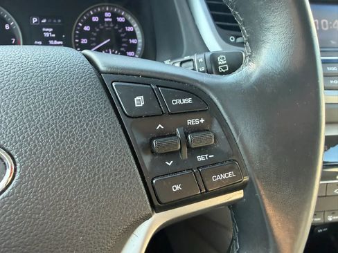 Used 2017 Hyundai Tucson Sport w/ Cargo Package AWD/4WD image 21