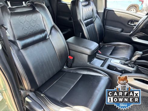 Used 2024 Nissan Frontier SL w/ Technology Package RWD image 10