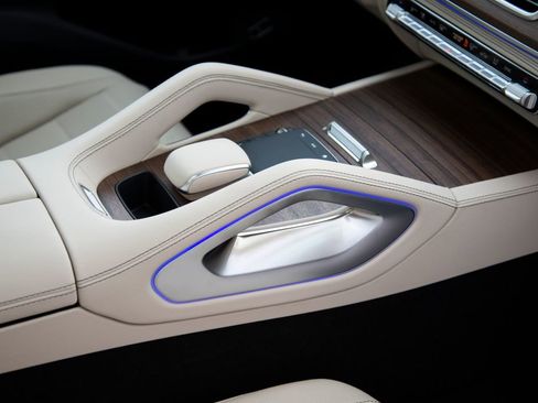 New 2026 Mercedes-Benz GLE 450 4MATIC image 21