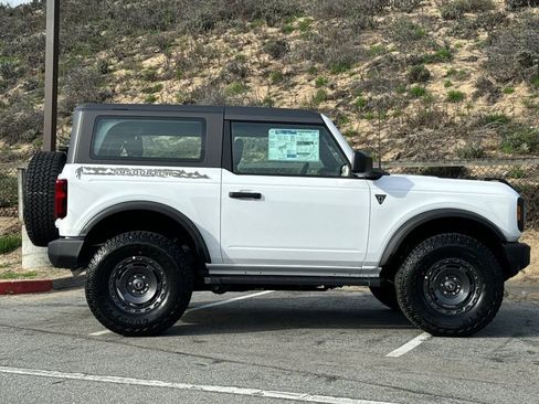 New 2025 Ford Bronco 2-Door w/ Sasquatch Package image 3