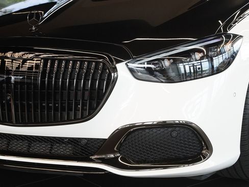 Certified 2024 Mercedes-Benz Maybach S 680 4MATIC image 6