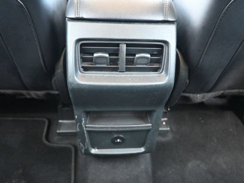 Used 2024 Ford Edge SEL AWD/4WD image 36